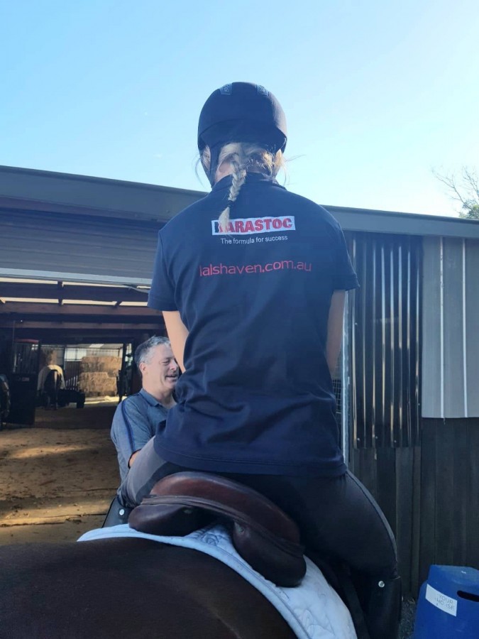 Oaks Volta & Tiffany